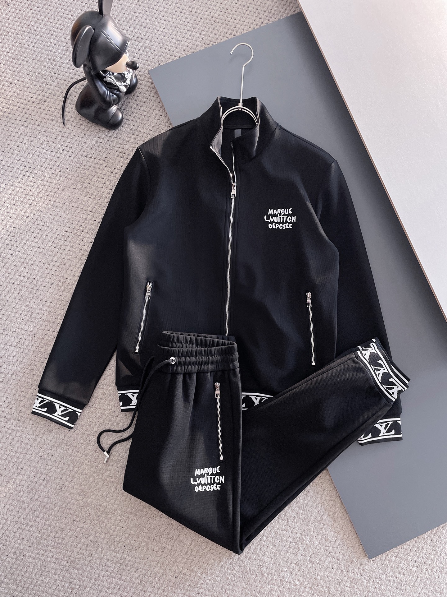 ルイ・ヴィトン「Louis Vuitton」秋冬 メンズ  カジュアルスポーツセット