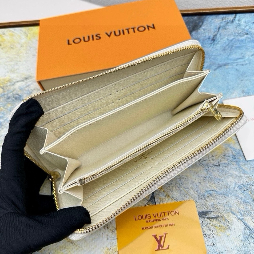 ルイ・ヴィトン「Louis Vuitton」ジップアラウンド ウォレット