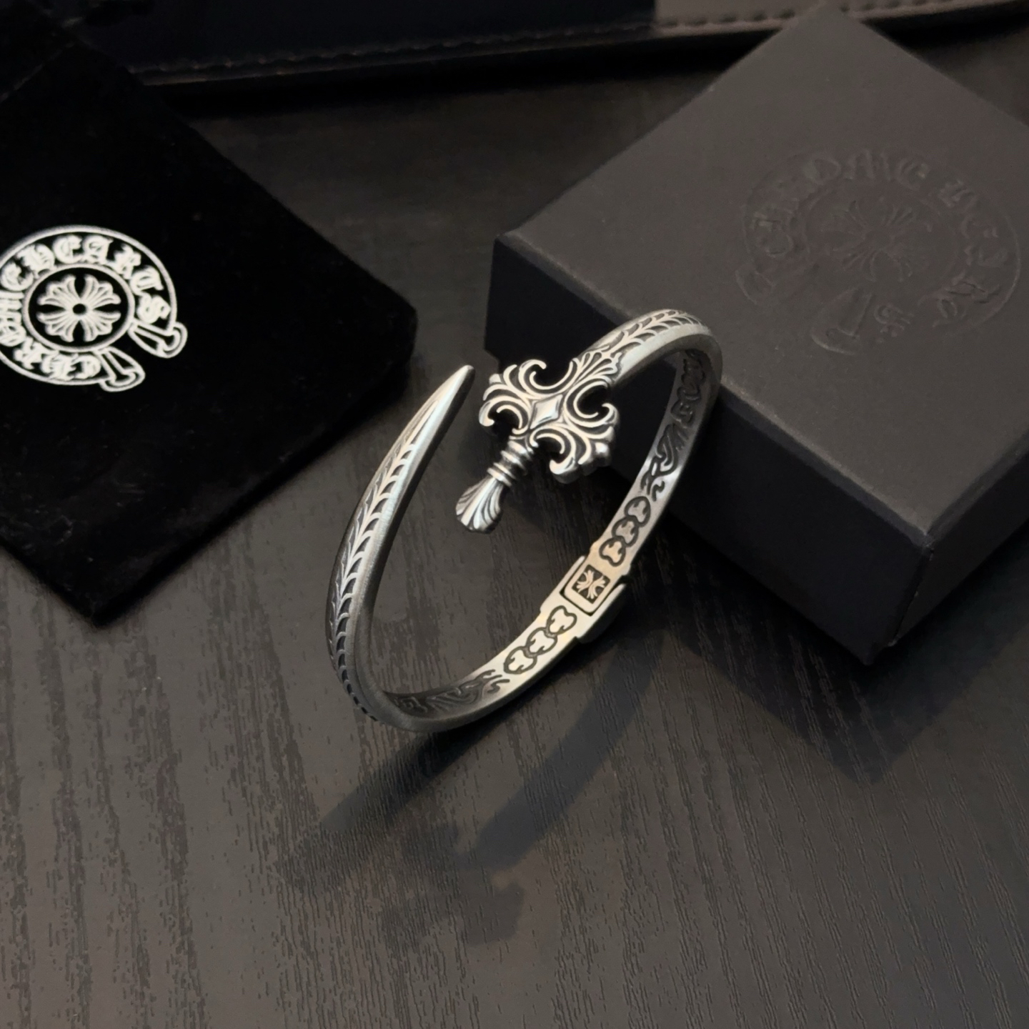 クロムハーツ「Chrome Hearts」ブレスレット - ヴィンテージ＆ロックテイスト ペア用