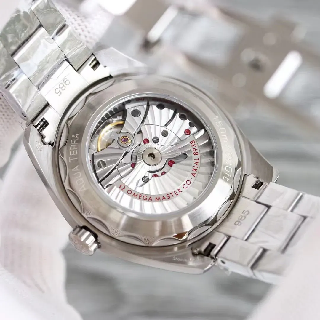 オメガ「Omega」シーマスターアクアテラGMT ワールドタイマーマスター 43MM