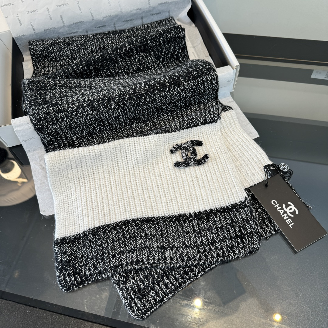 【定番人気】シャネル 秋冬 防寒アクセサリー マフラー＆ハットセット