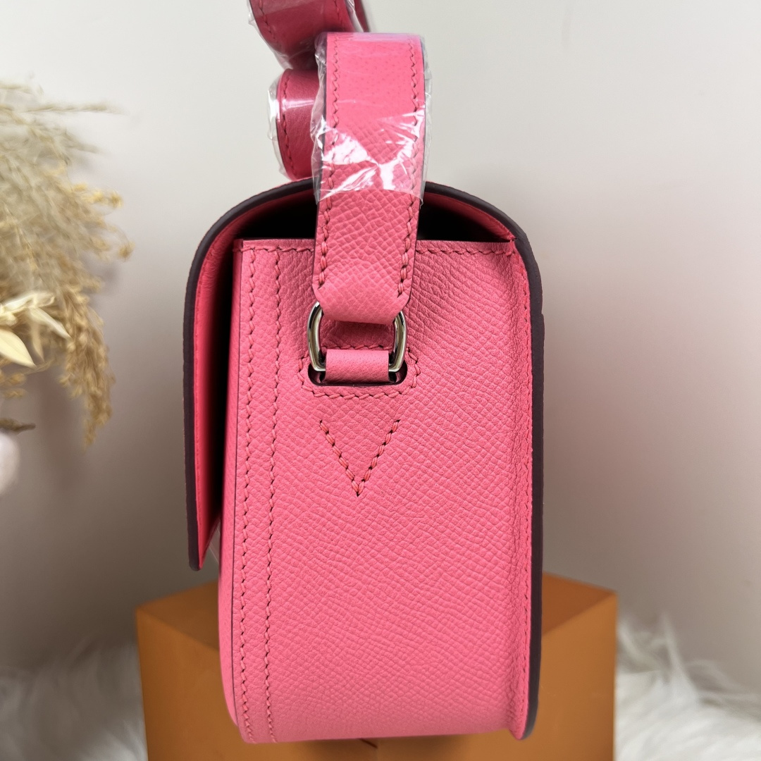 【厳選新入荷】エルメス Della Cavalleria Elan サドル金具クロスボディバッグ「乗馬モチーフ本革ショルダー」