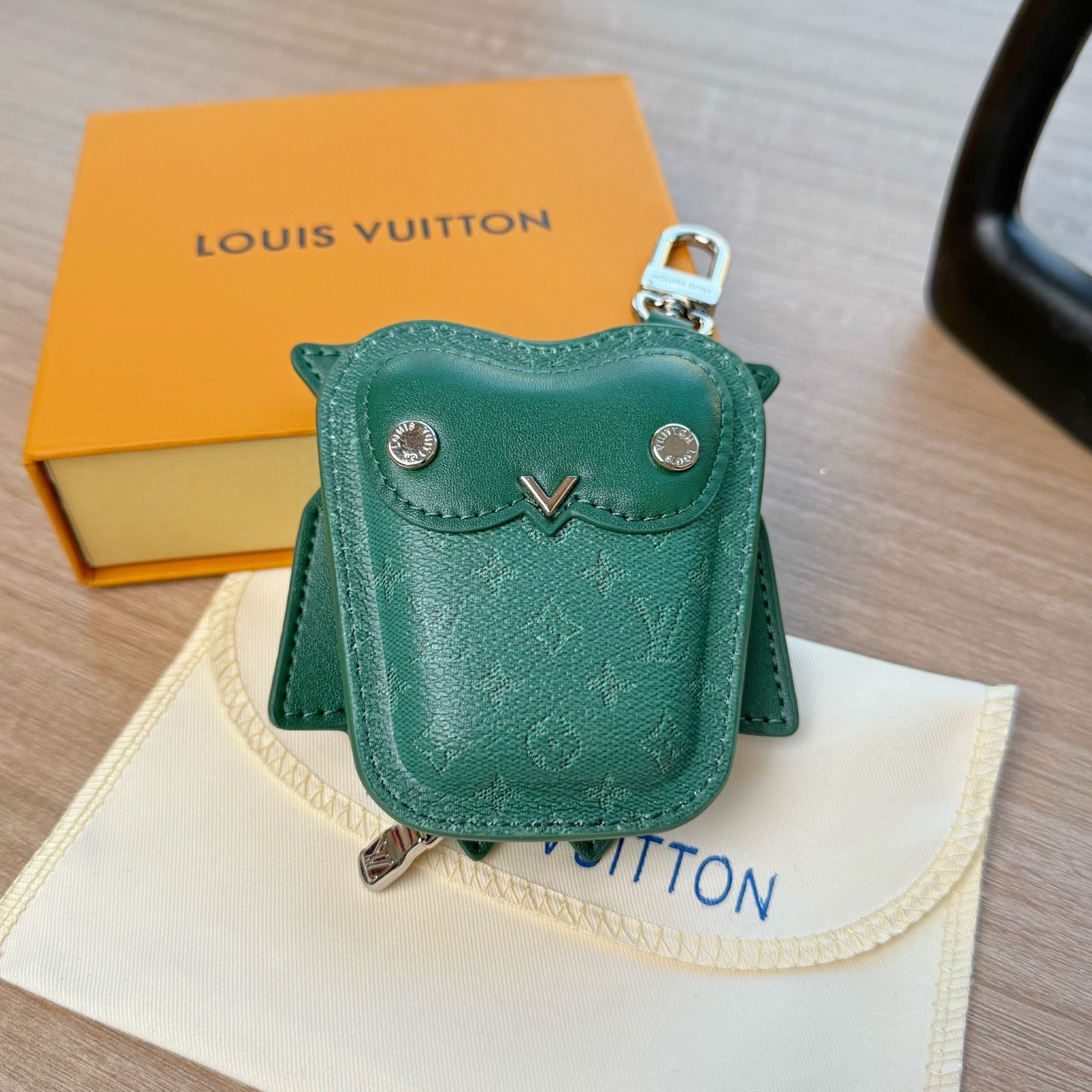 ルイ・ヴィトン バッグチャーム･LV オウル
