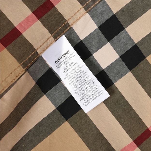 [Copy]Burberry / バーバリーのクラシックな小チェック柄シャツ