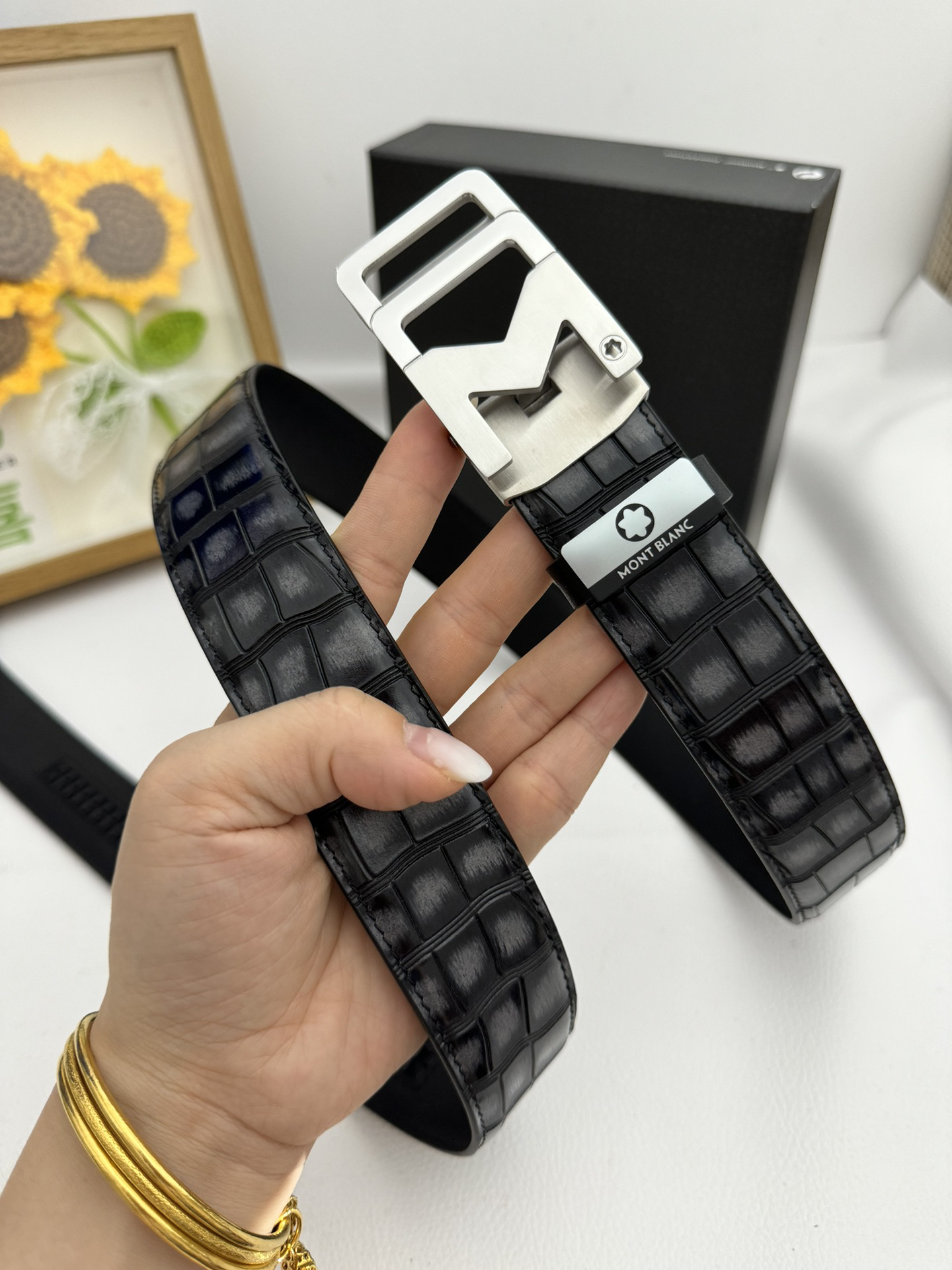【厳選在庫】Montblanc ビジネスマン正装ベルト「全長約 100cm」