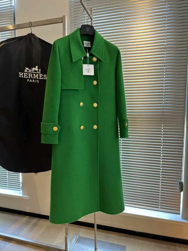 エルメス「Hermès」Retro Seris カシミアのスリムコート