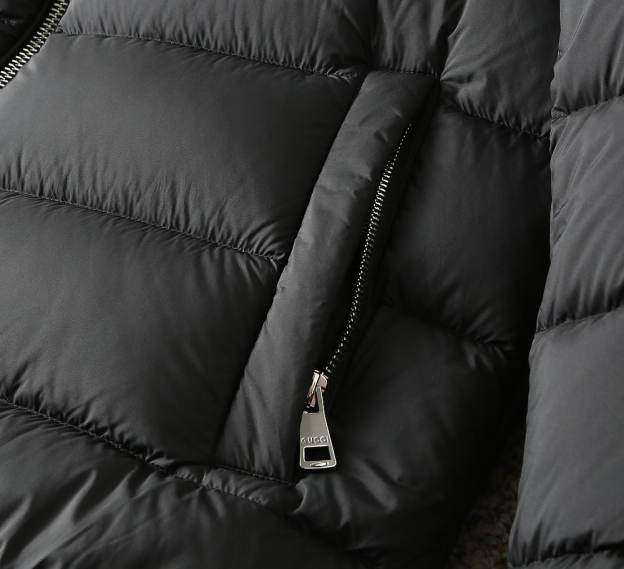 グッチ「Gucci」秋冬ダウンジャケット スタンドカラー