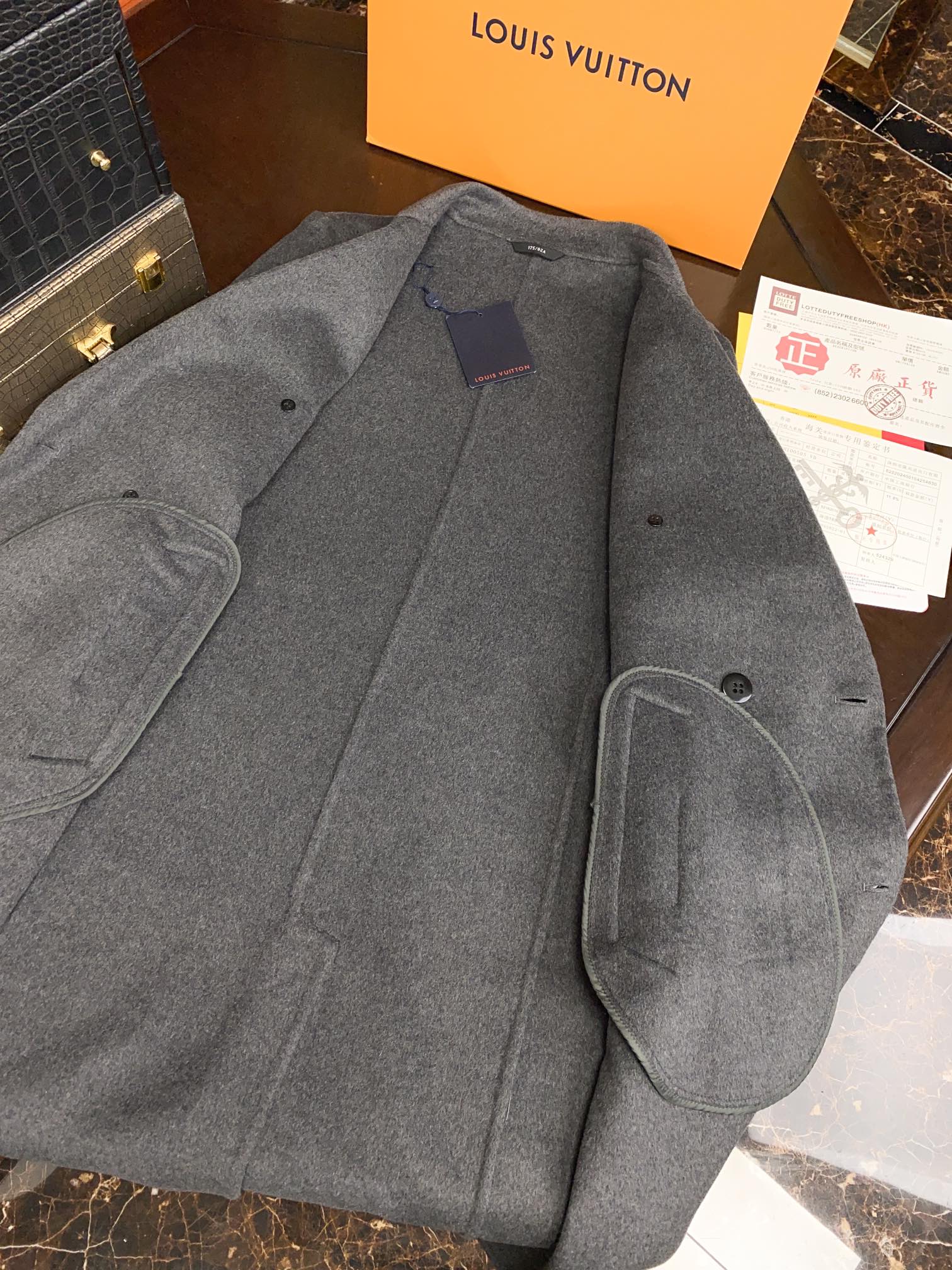 ルイ・ヴィトン「Louis Vuitton」メンズ カシミア オーバーコート