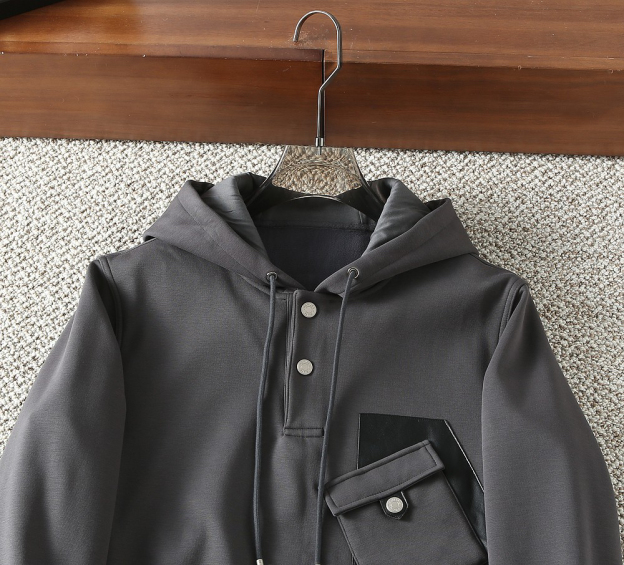 エルメス「Hermès」Empreintes sellier cuir 新型フード付きスウェットシャツ