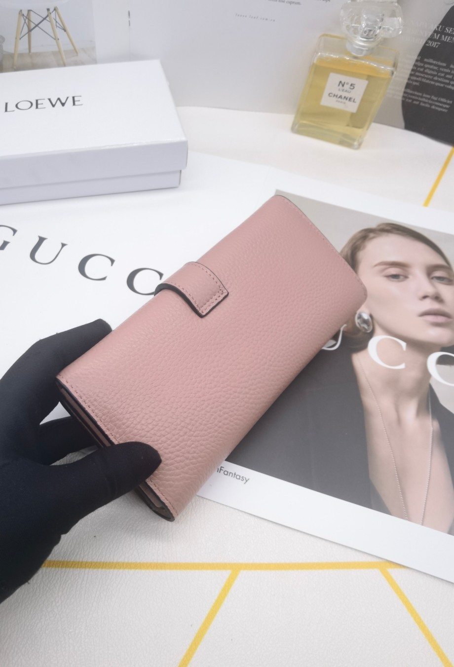 ロエベ「LOEWE」アナグラム コンティネンタル ウォレット 5色