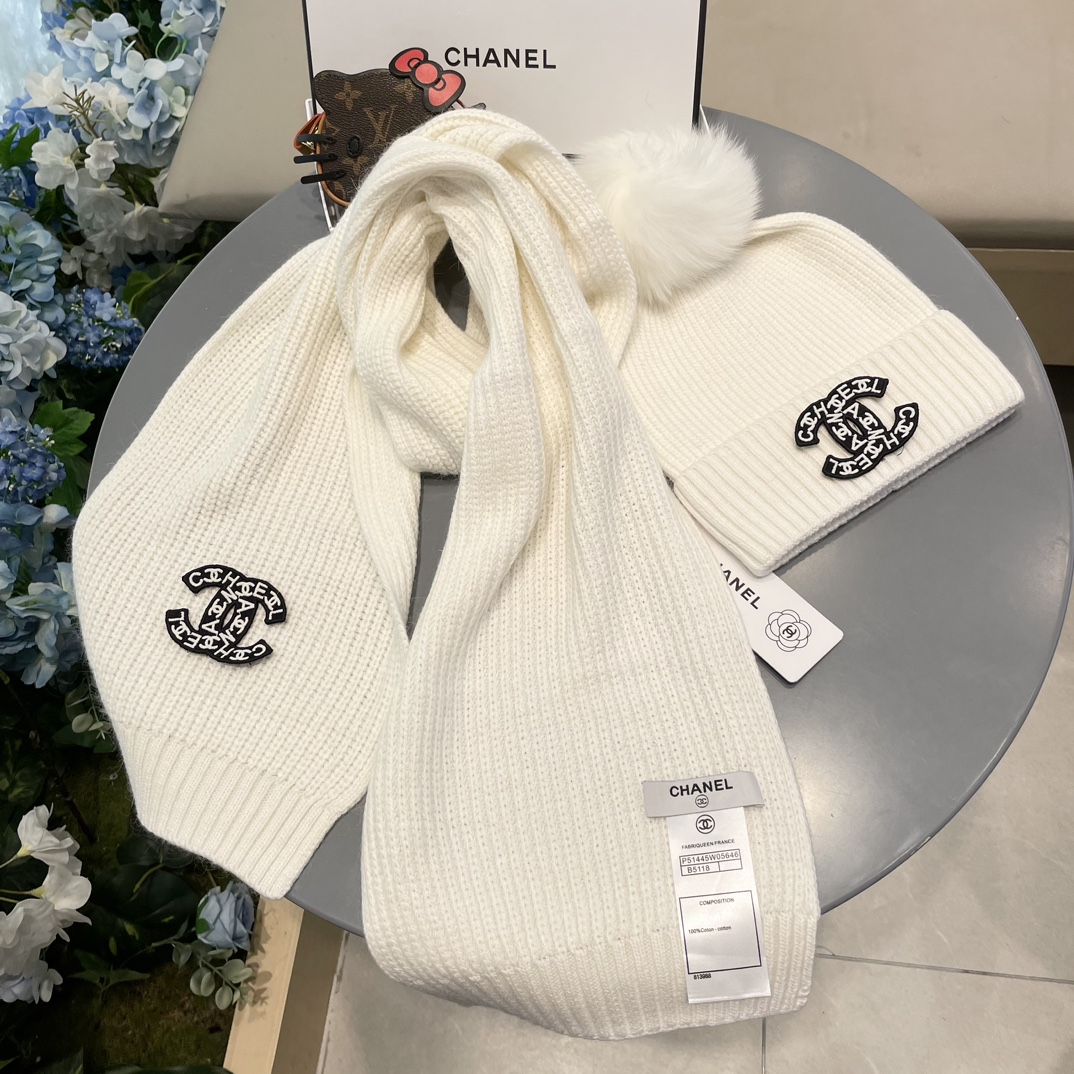 【定番人気】シャネル 秋冬 防寒アクセサリー マフラー＆ハットセット