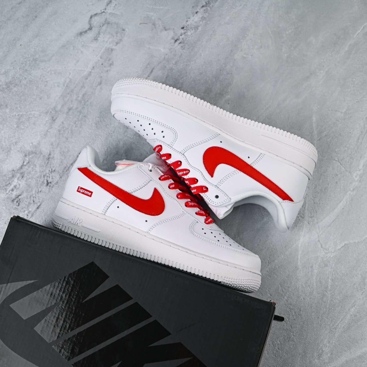 【日本未入荷】Supreme x Nike Air Force 1 Low 'Box Logo - White' コラボモデル スニーカー