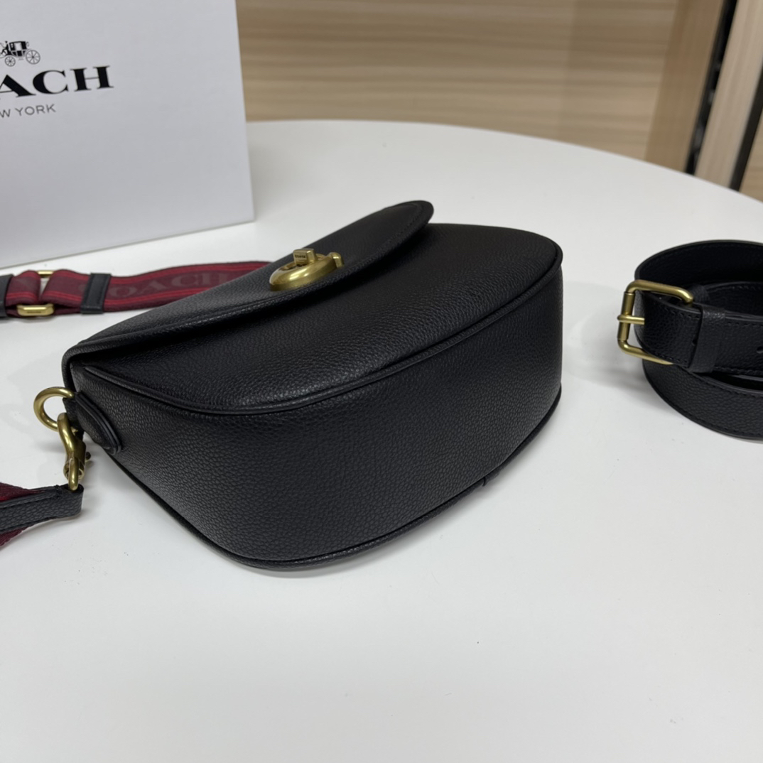 コーチ「Coach」Willow Saddle レトロサドルバッグ