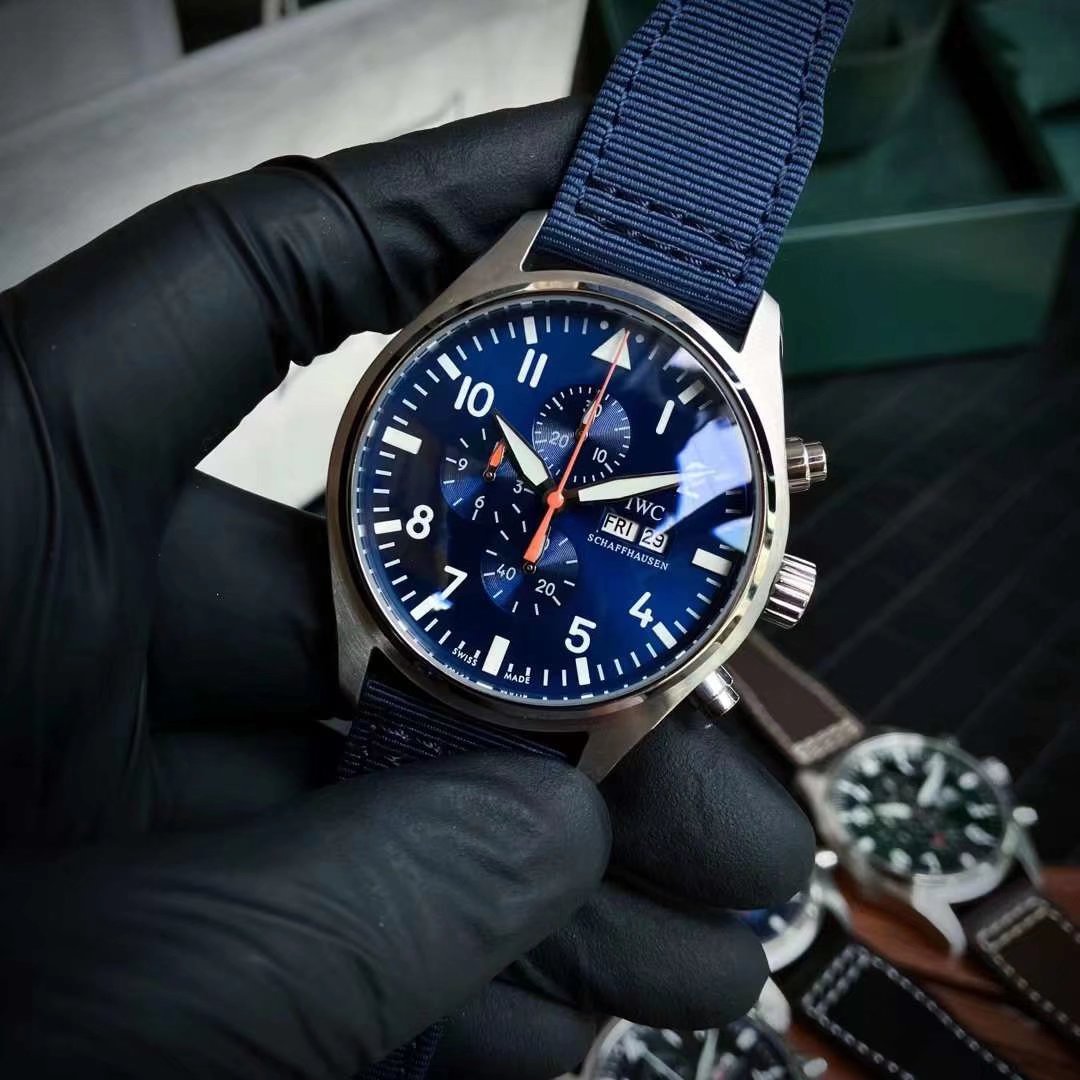 アイダブリューシー［IWC］インターナショナル・ウォッチ・カンパニー スピットファイア ピロット シリーズ オートマティック メカニカル メンズウォッチ40MM
