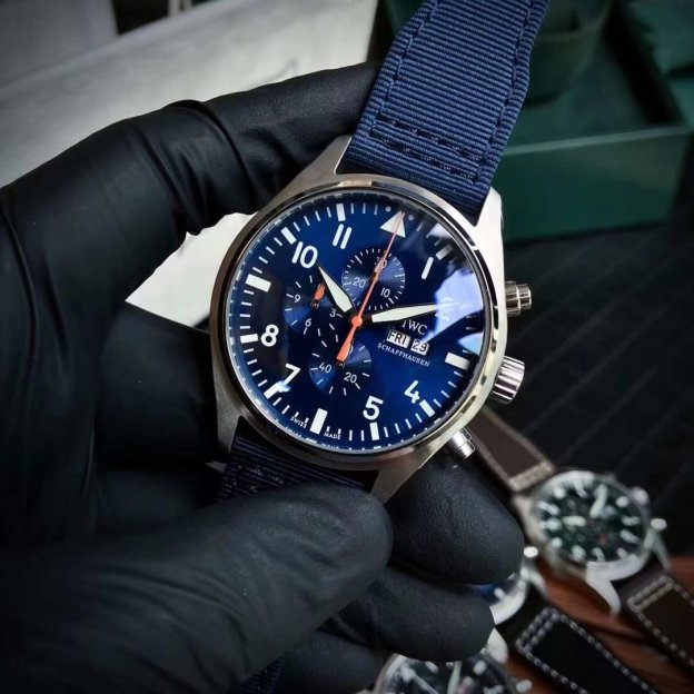アイダブリューシー［IWC］インターナショナル・ウォッチ・カンパニー スピットファイア ピロット シリーズ オートマティック メカニカル メンズウォッチ40MM