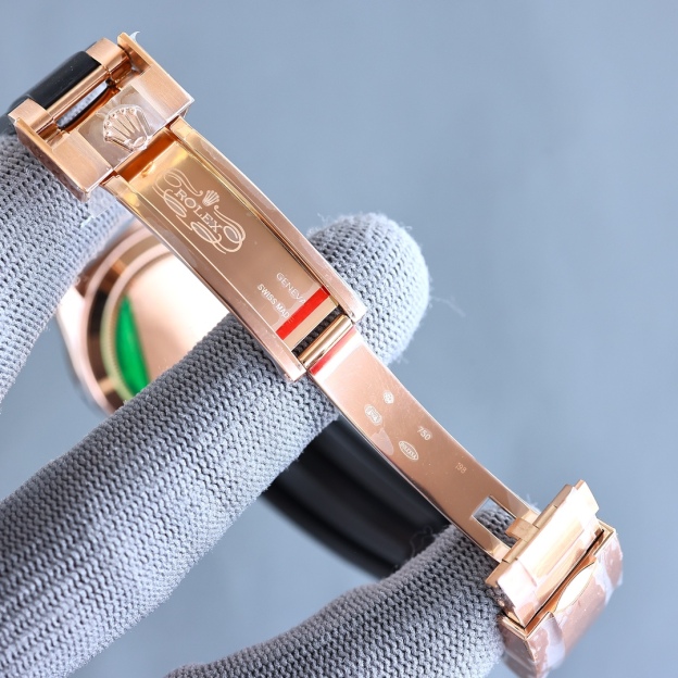 ロレックス「Rolex」コスモグラフ デイトナ パンダダイヤル メンズウォッチ 40MM