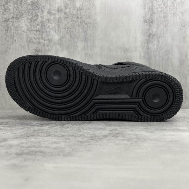 「コラボモデル」Louis Vuitton x Off-White x Nike Air Force 1 High スニーカー