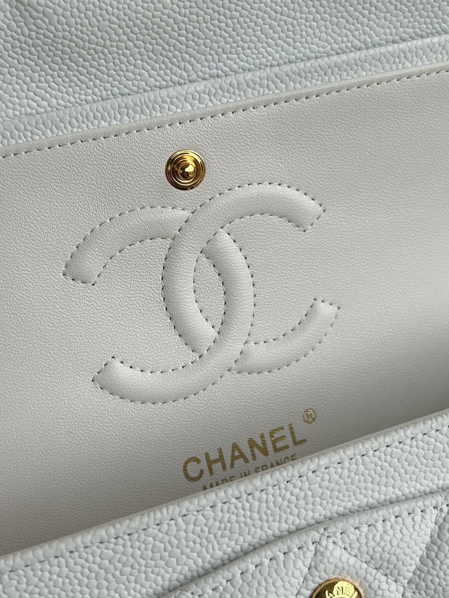 シャネル「Chanel」 Classic Flap レザー 菱格紋 ショルダーバッグ