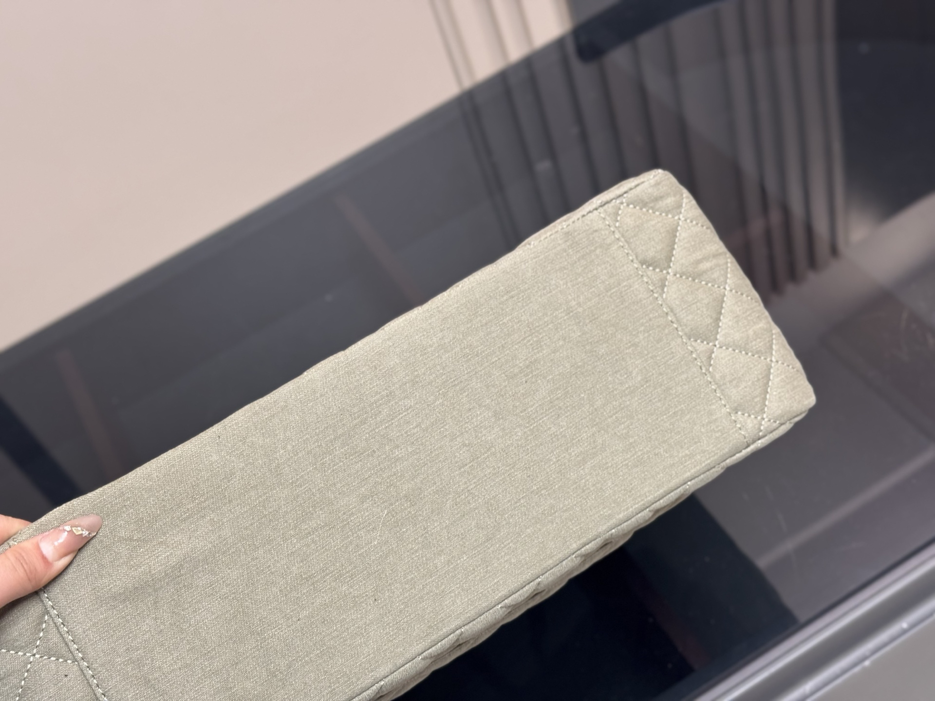 シャネル「Chanel」‌GST ラムスキン ショルダーバッグ