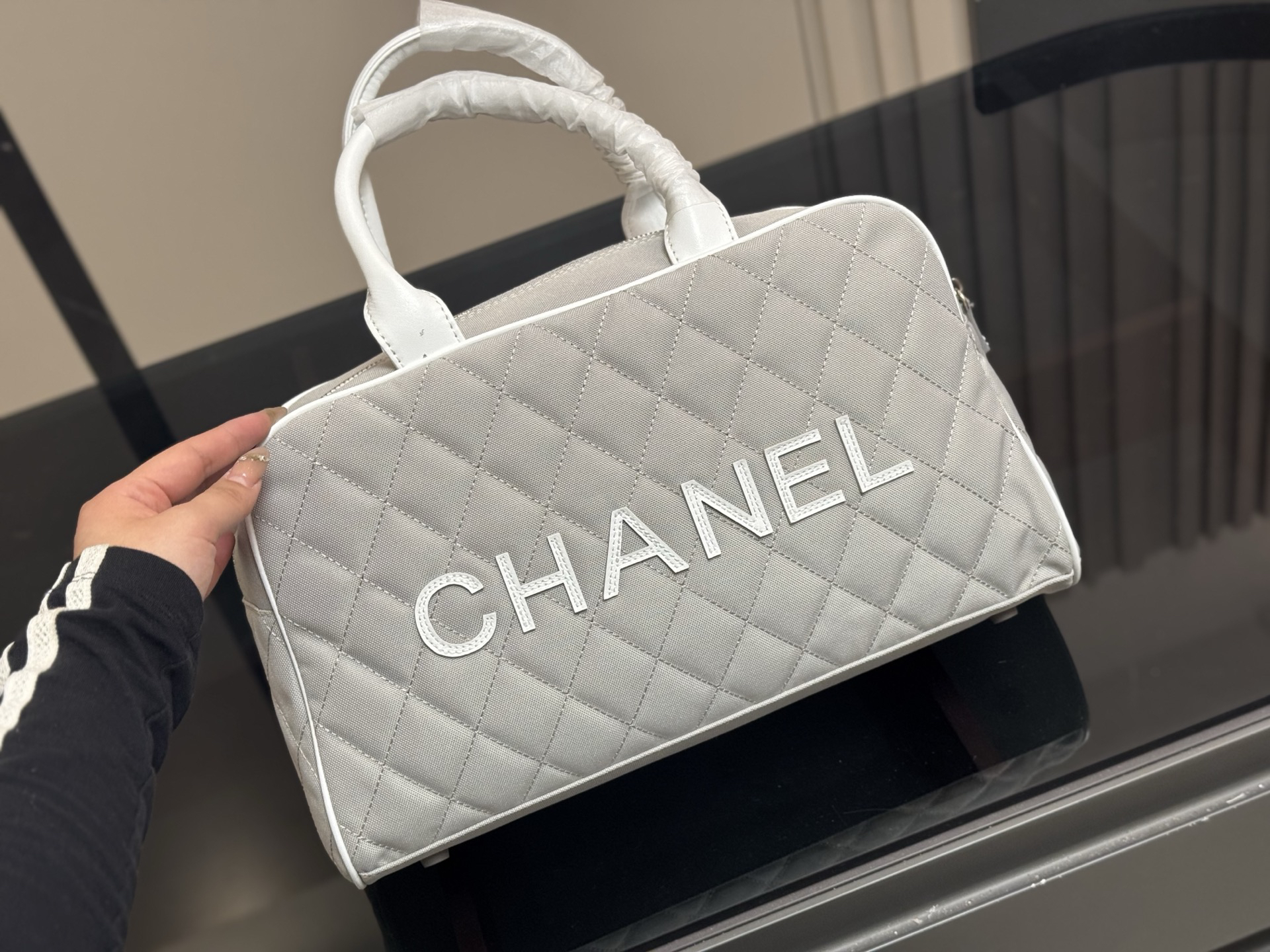 シャネル「Chanel」‌ デニム ボウリングバッグ
