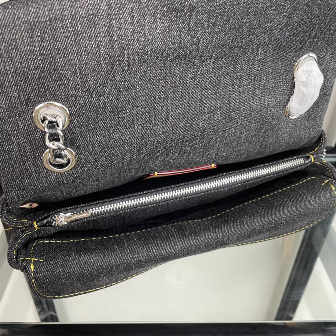 コーチ「Coach」Tabby 20 菱格纹绗缝 デニム チェーンショルダーバッグ