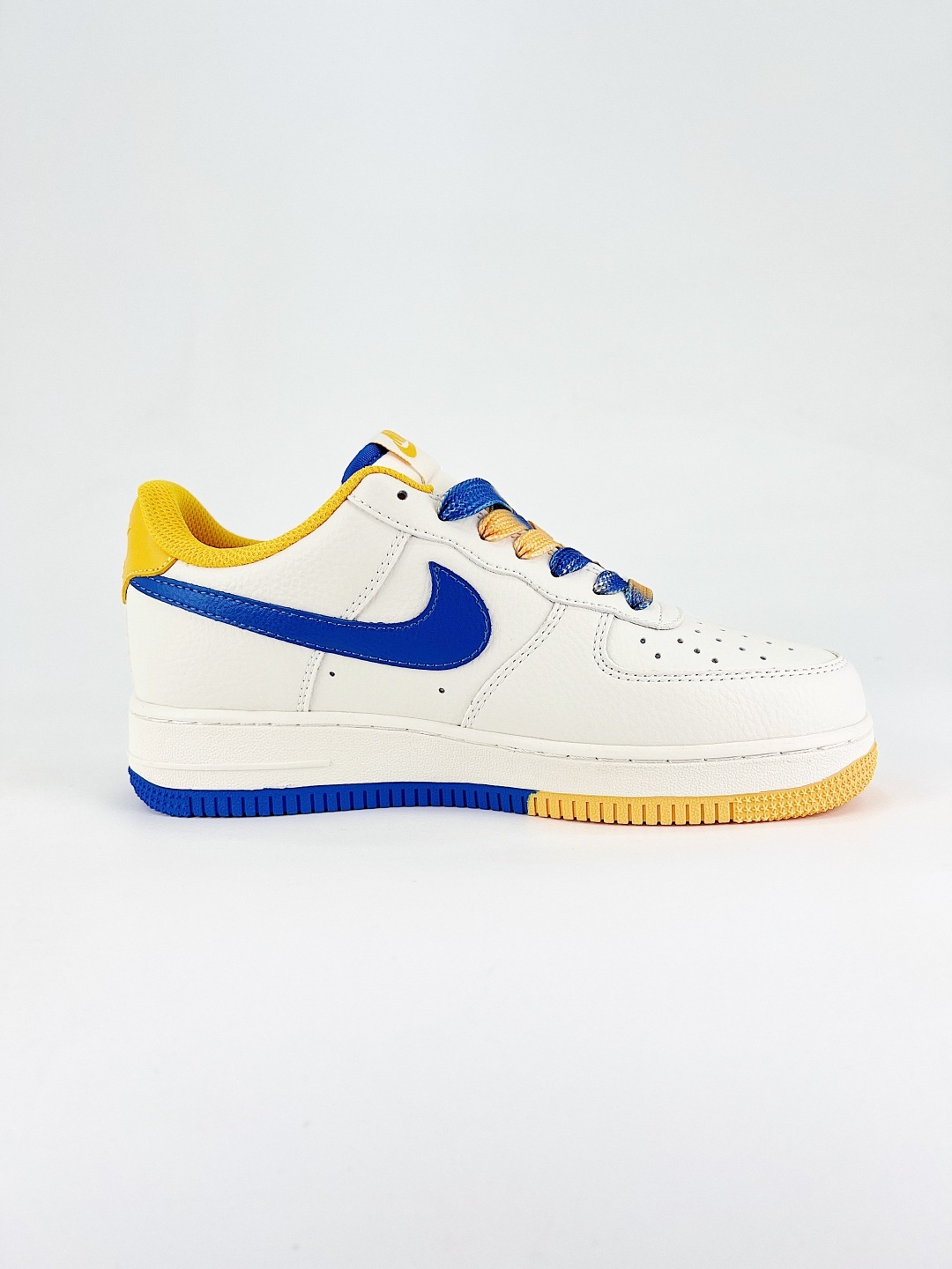 ナイキ「Nike」カジュアルシューズ