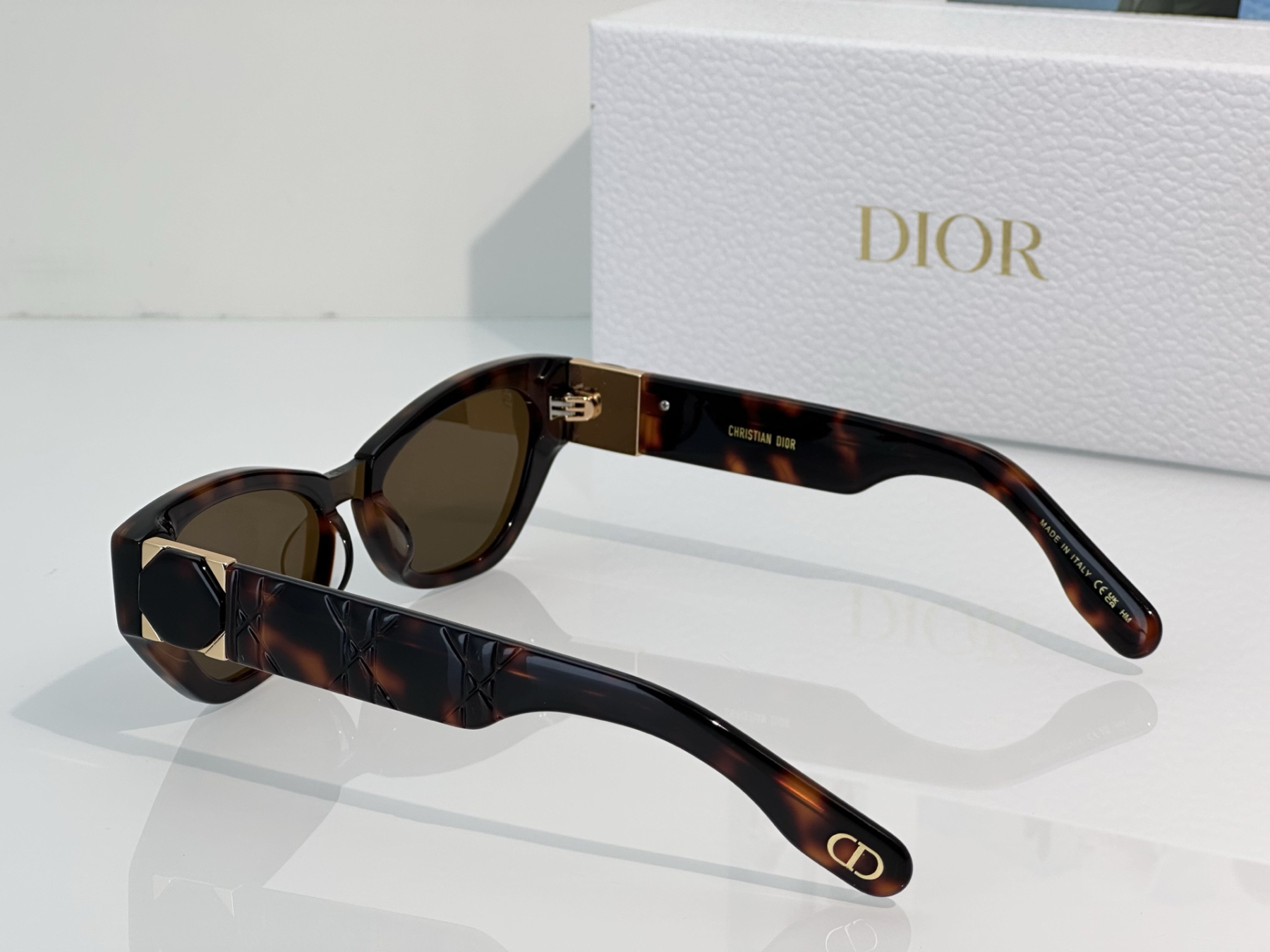 ディオール「Dior」DSGTA37UCR サングラス