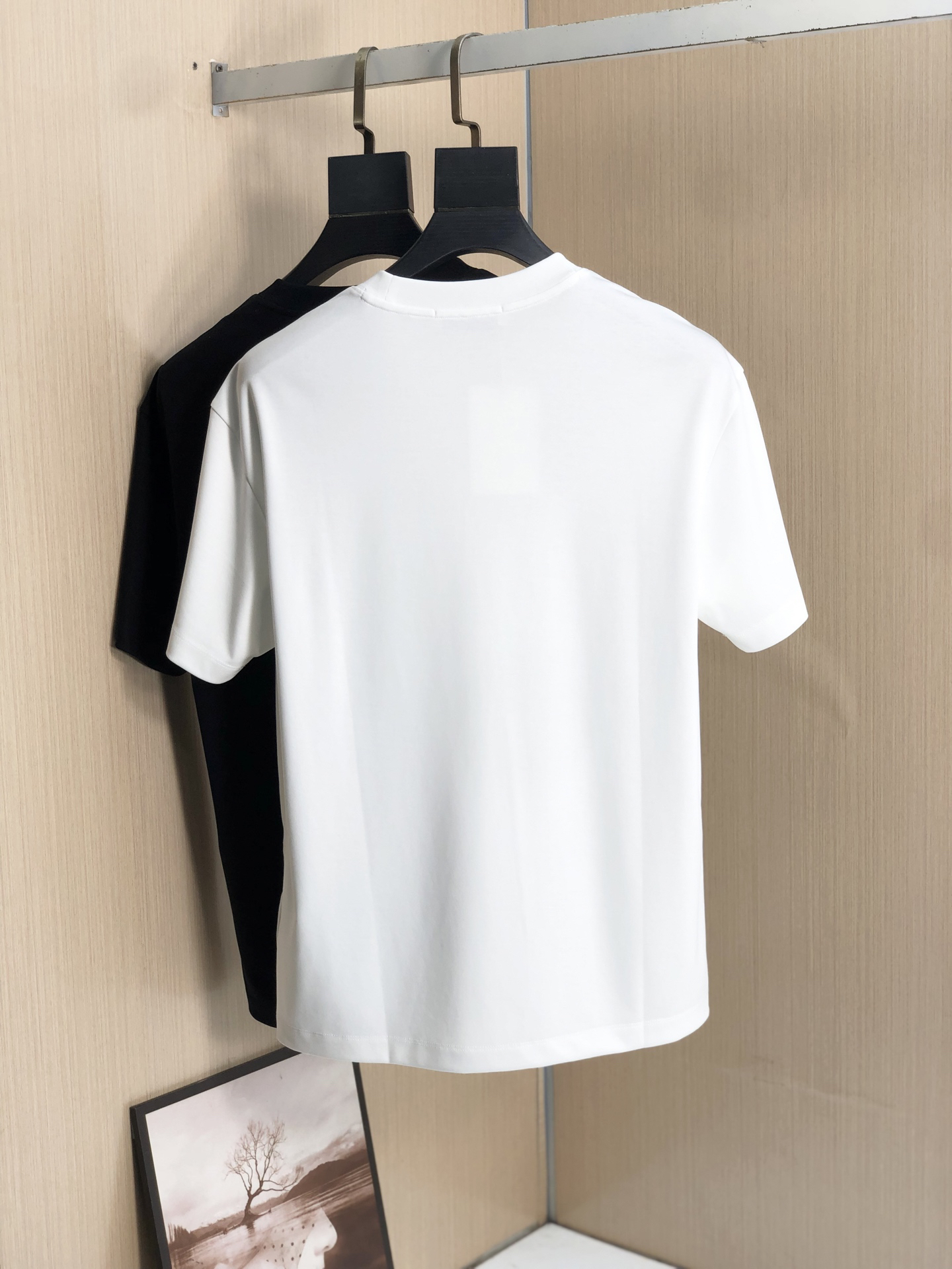 ヴァレンティノ「Valentino」2025春夏新作半袖クルーネックTシャツ