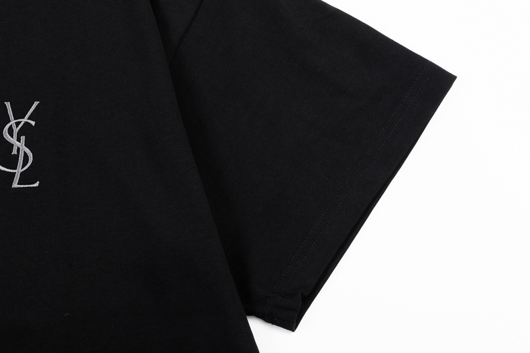 サンローラン「Saint Laurent」エンブロイダードロゴ トップス