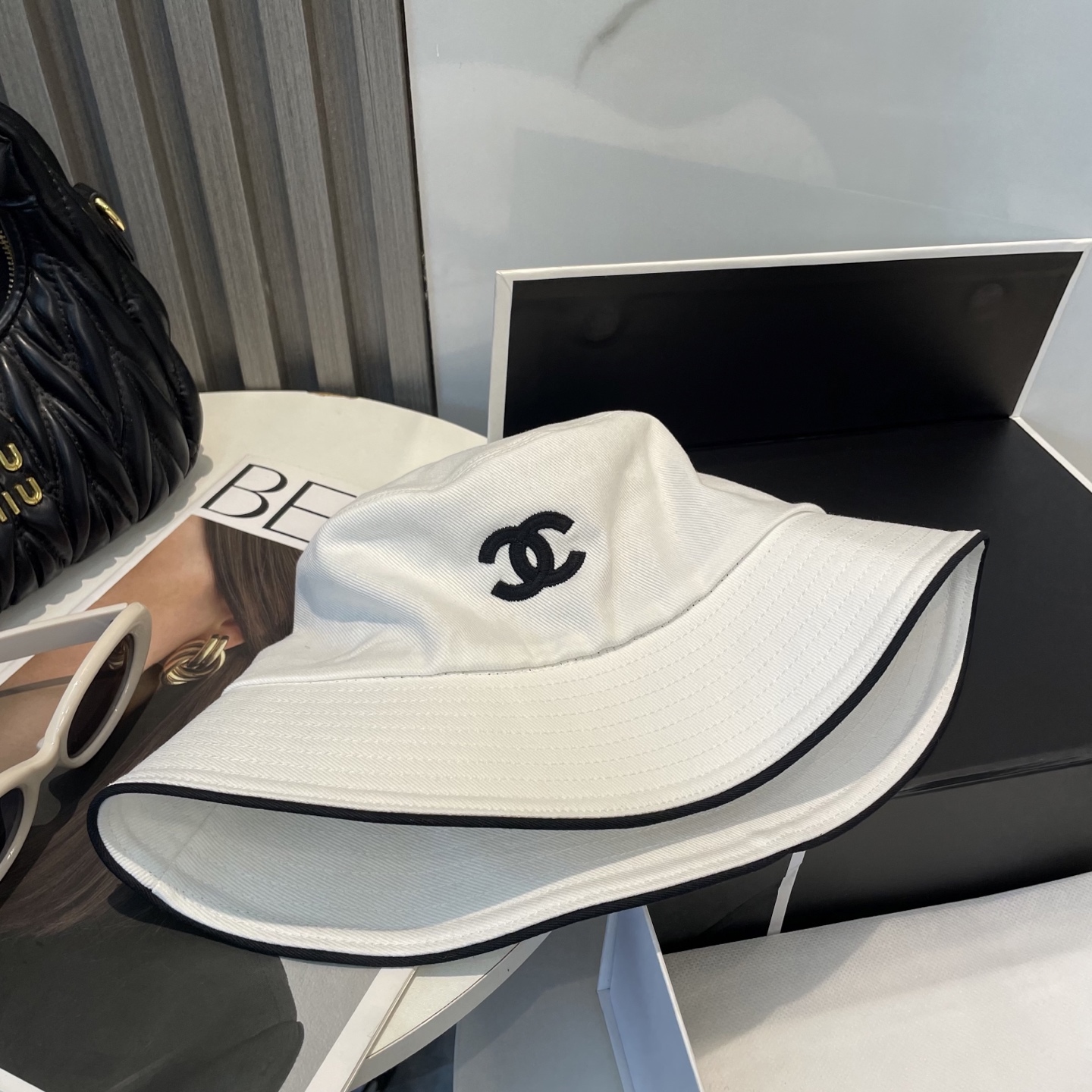 シャネル「Chanel」エンブロイダリー バケットハット ハット