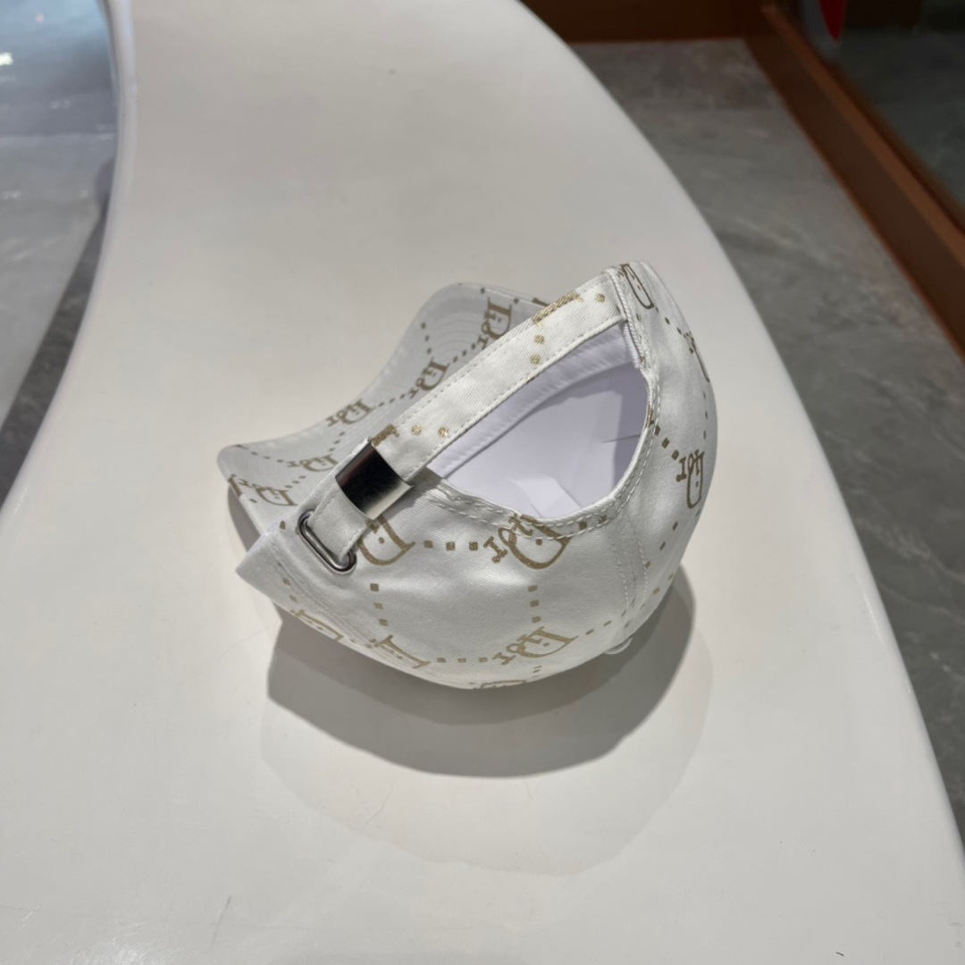 ディオール「Dior」CD Icon ベースボールキャップ