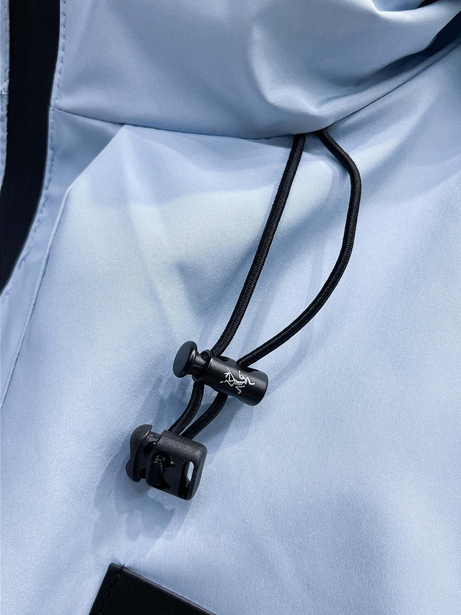 アークテリクス「ARC'TERYX」カラーブロック ダウンジャケット