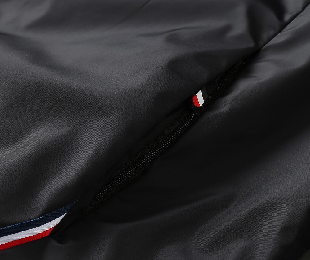 モンクレール「Moncler」2025春新作ジャケット