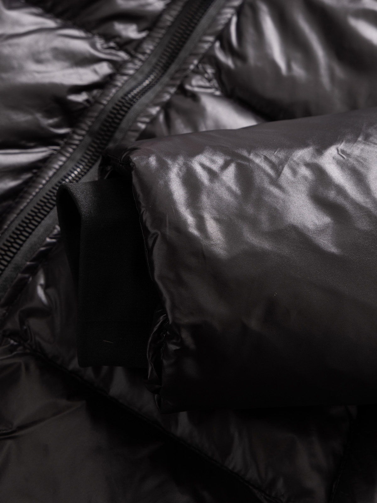 カナダグース Crofton メンズ フード付きダウンジャケット