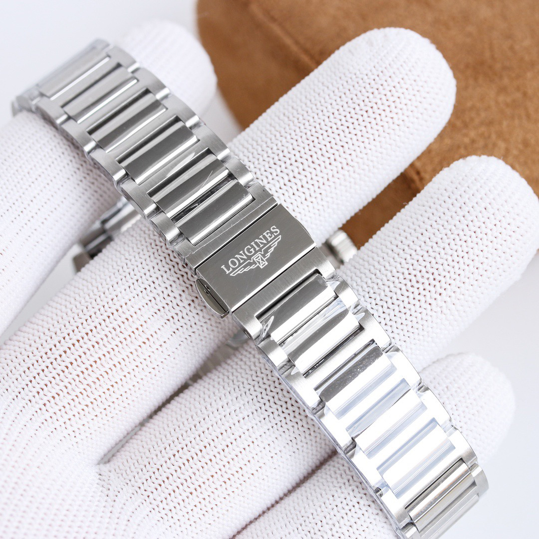 ロンジン「Longines」Conquestステンレススチール メンズウォッチ41MM