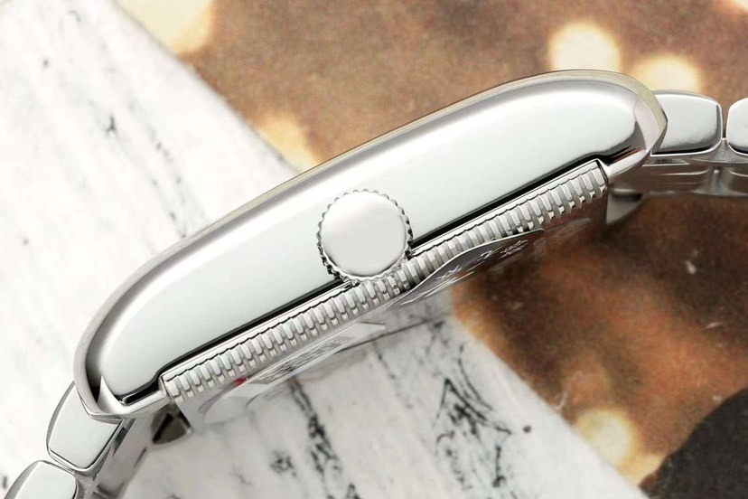 ロンジン「Longines」ドルチェヴィータ ミニ レディース クォーツウォッチ 21.50×29.00mm