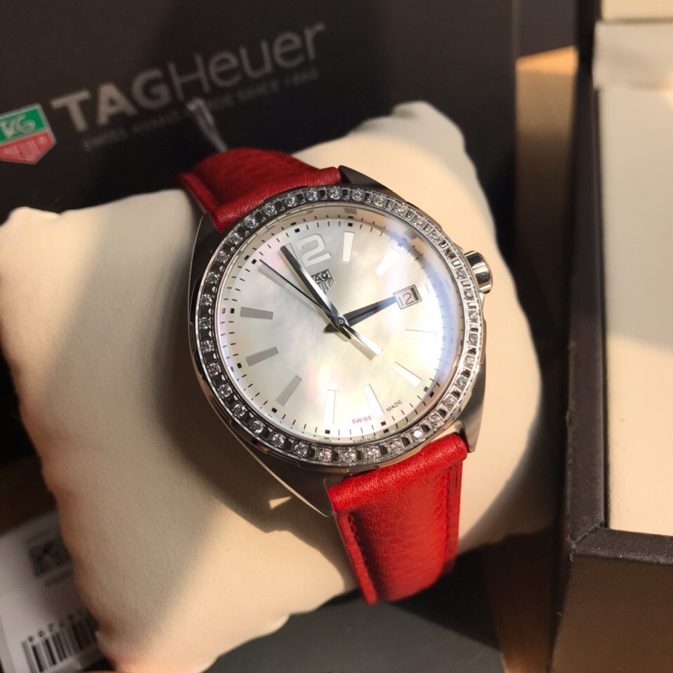タグ・ホイヤー「TAG Heuer」フォーミュラ1 レディースクォーツ 腕時計35mm