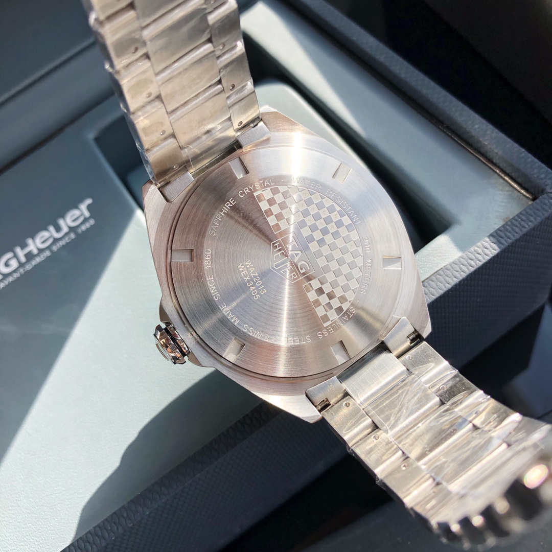 タグ・ホイヤー「TAG Heuer」カレラ ヒューアークロノグラフ スチールブレスレット 腕時計43mm