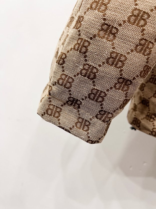 バレンシアガ「Balenciaga」‌軽奢華なジャカード柄個性ダウンジャケット 男女兼用