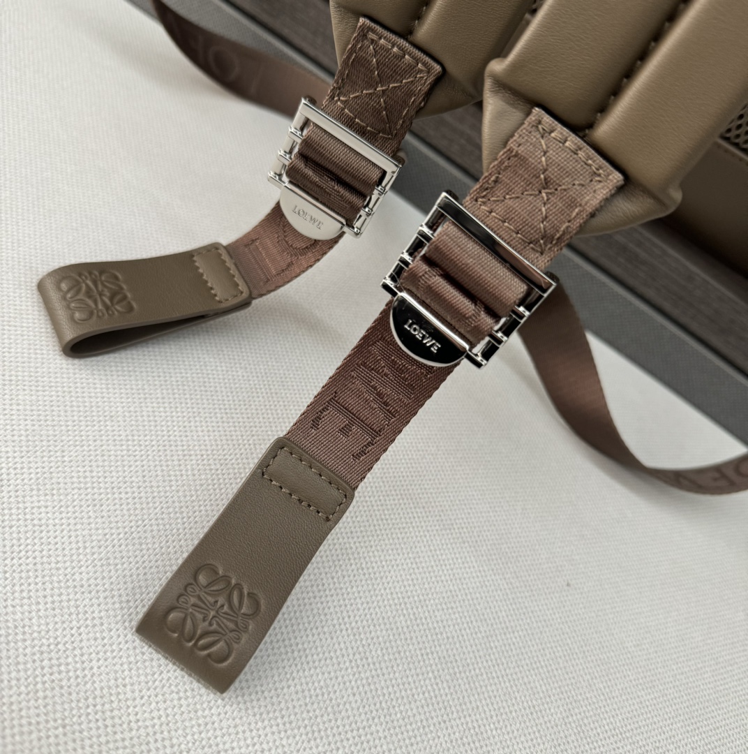 ロエベ「Loewe」Flex バックパック