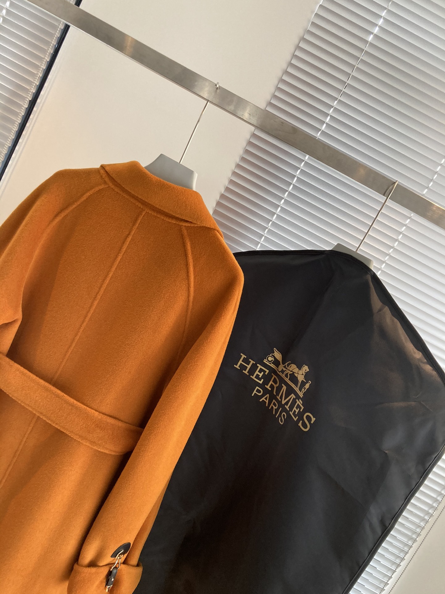 エルメス「Hermès」秋冬ファッションカシミアコート