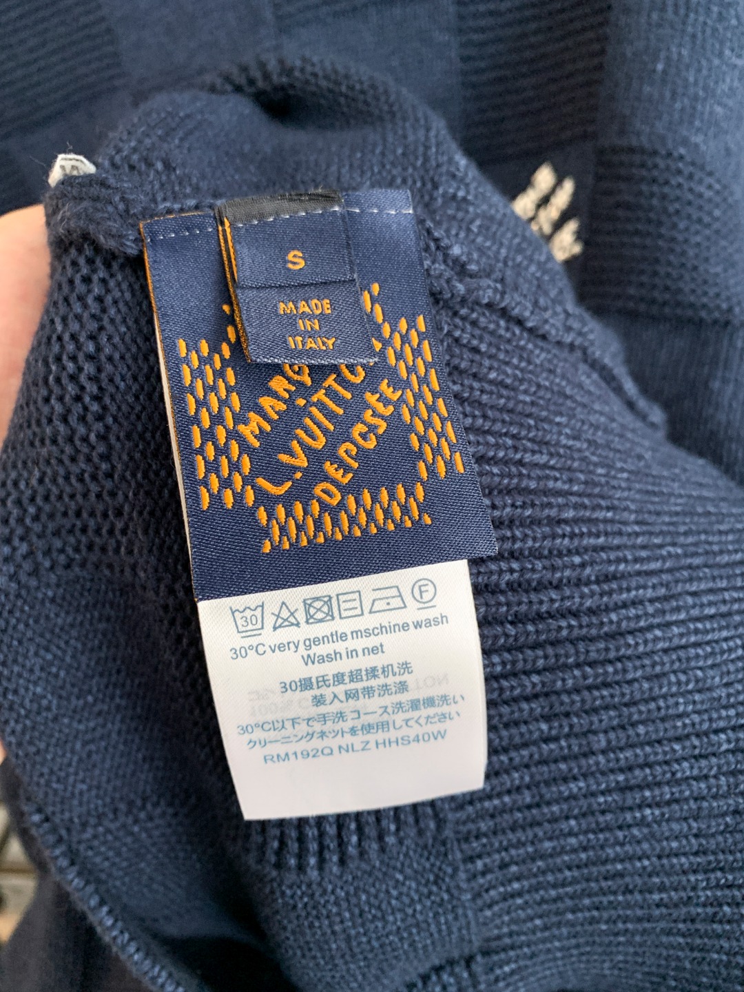 ルイ・ヴィトン「Louis Vuitton」ラウンドネックセーター