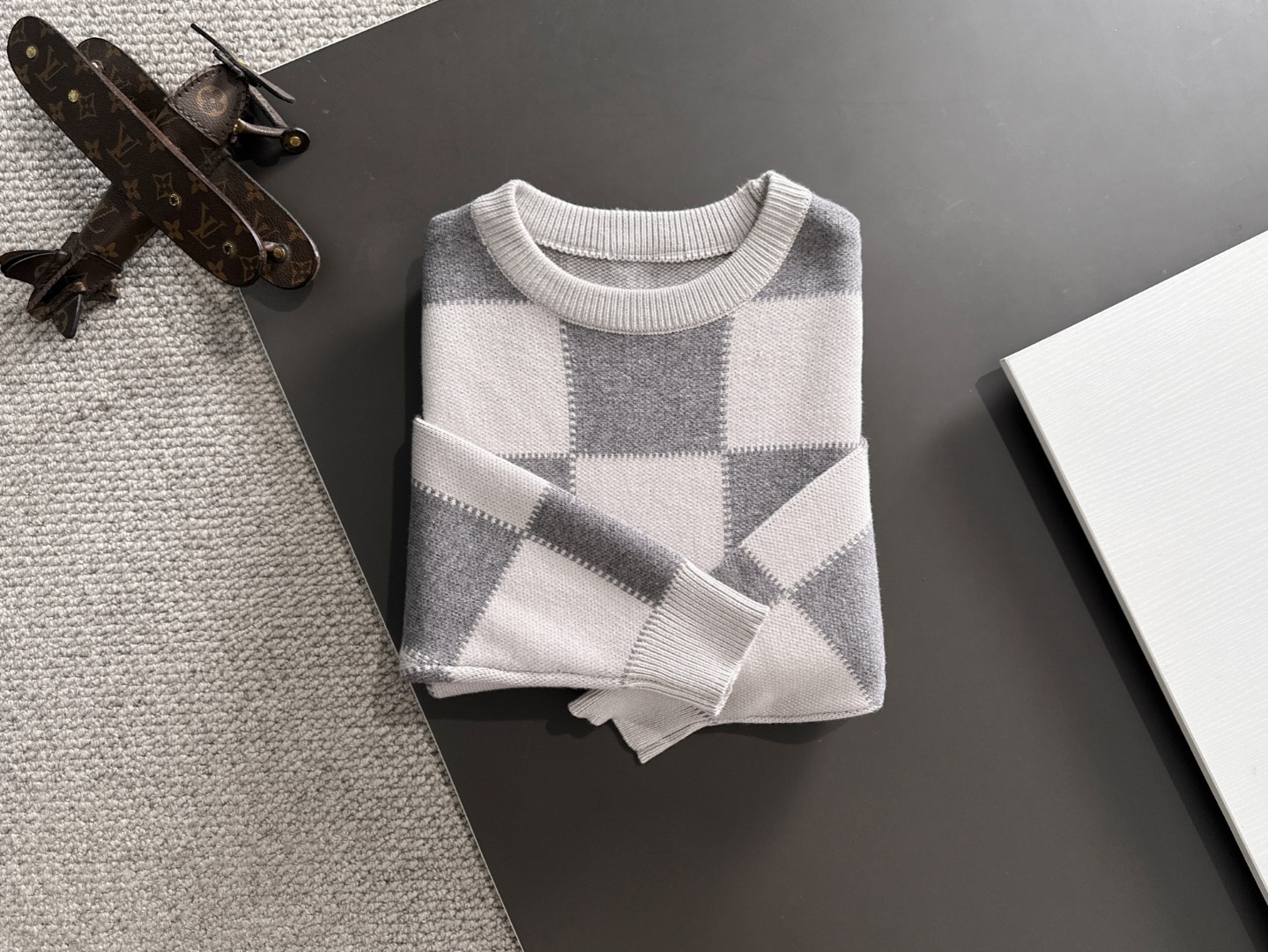 グッチ「Gucci」秋冬に欠かせないウールニットセーター