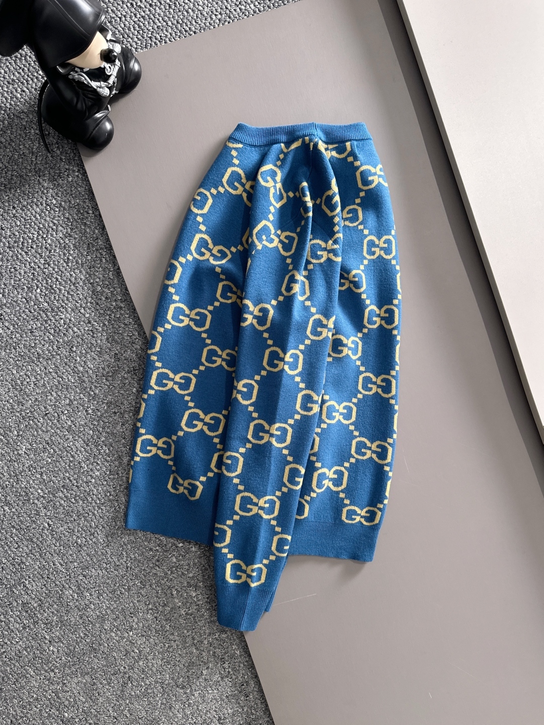 グッチ「Gucci」秋冬ウール混紡丸首プルオーバーニットセーター