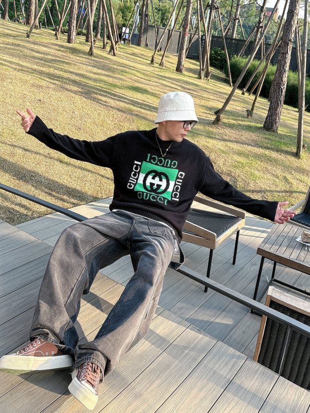 グッチ「Gucci」秋冬ウール丸首プルオーバーセーター【おしゃれな人必携】