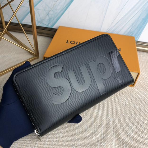 ルイ・ヴィトン「Louis Vuitton」LV x Supreme コラボ ジッピー･ウォレット