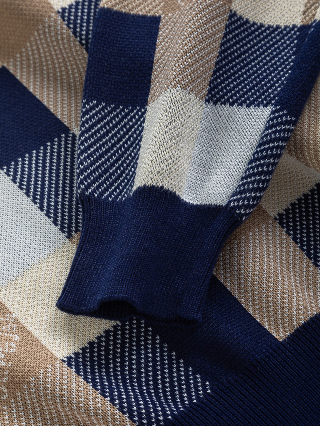 ルイ・ヴィトン「Louis Vuitton」秋冬新作ニットクルーネックセーター