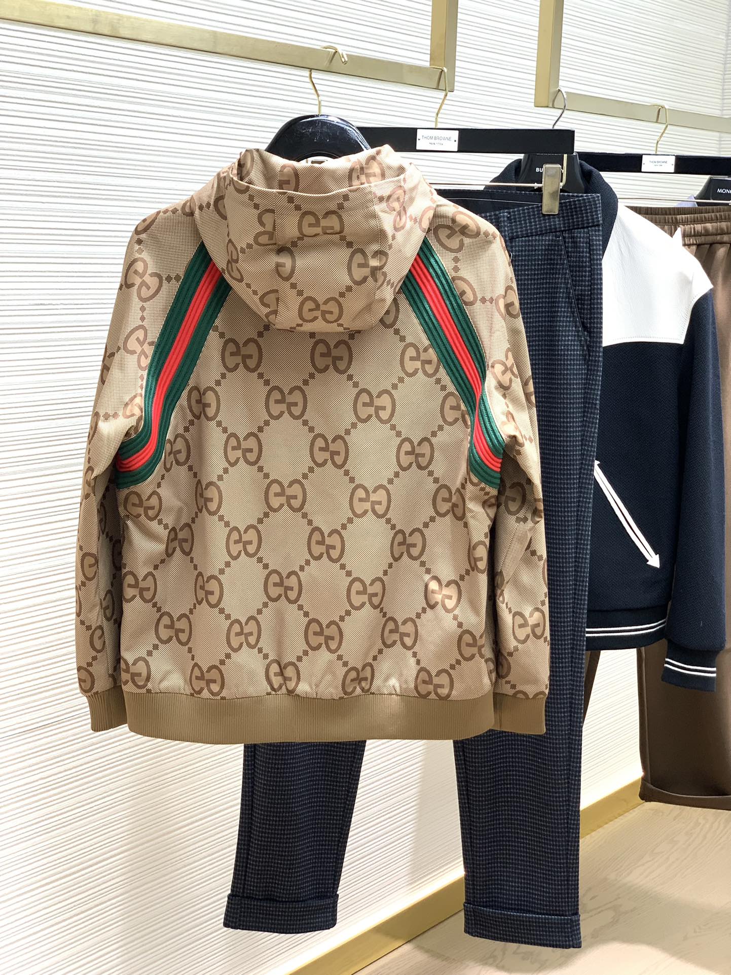 グッチ「Gucci 」秋冬新作メンズフード付きジャケット