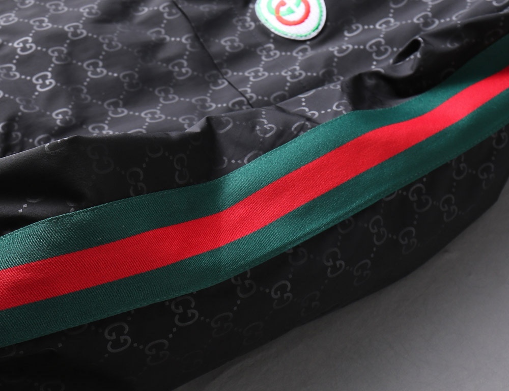 グッチ「Gucci 」秋冬新作メンズフード付きジャケット