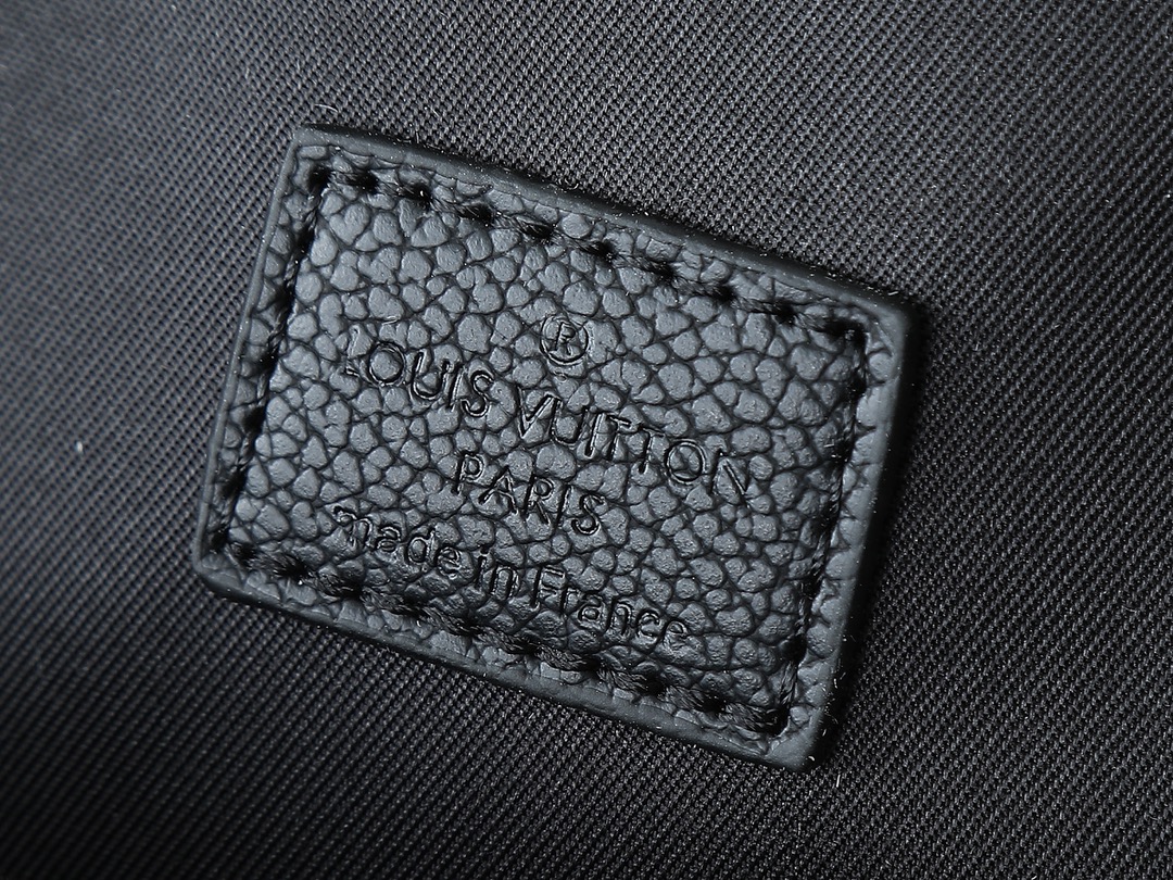 ルイ・ヴィトン「Louis Vuitton」パイロット チェストバッグ